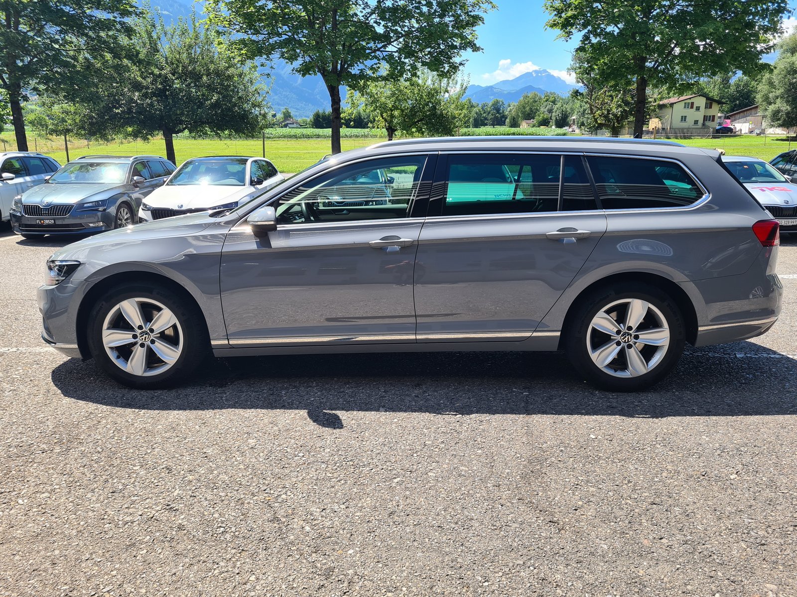VW Passat 2.0 TDI BMt 75 Edition 4Motion DSG, Diesel, Second hand / Used, Automatic - 6