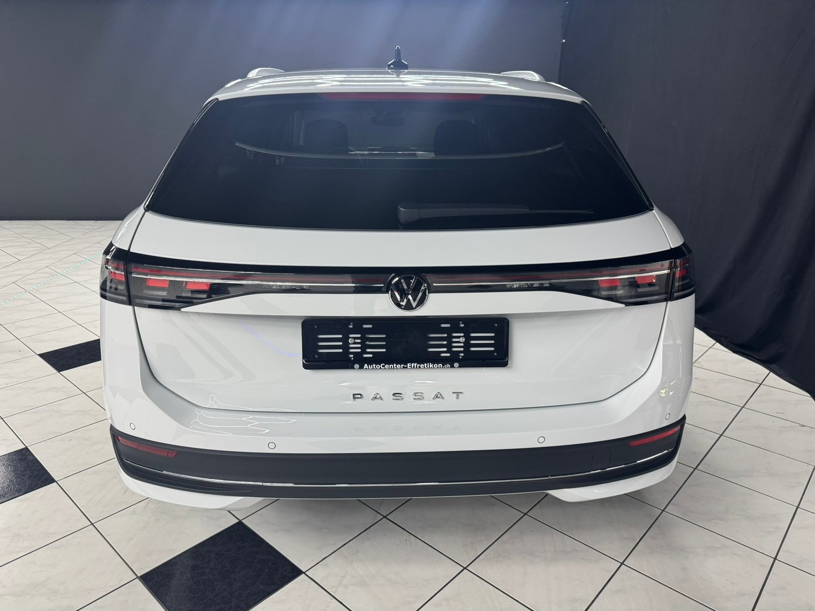 VW Passat 2.0 TDI Business, Diesel, Occasion / Utilisé, Automatique - 5