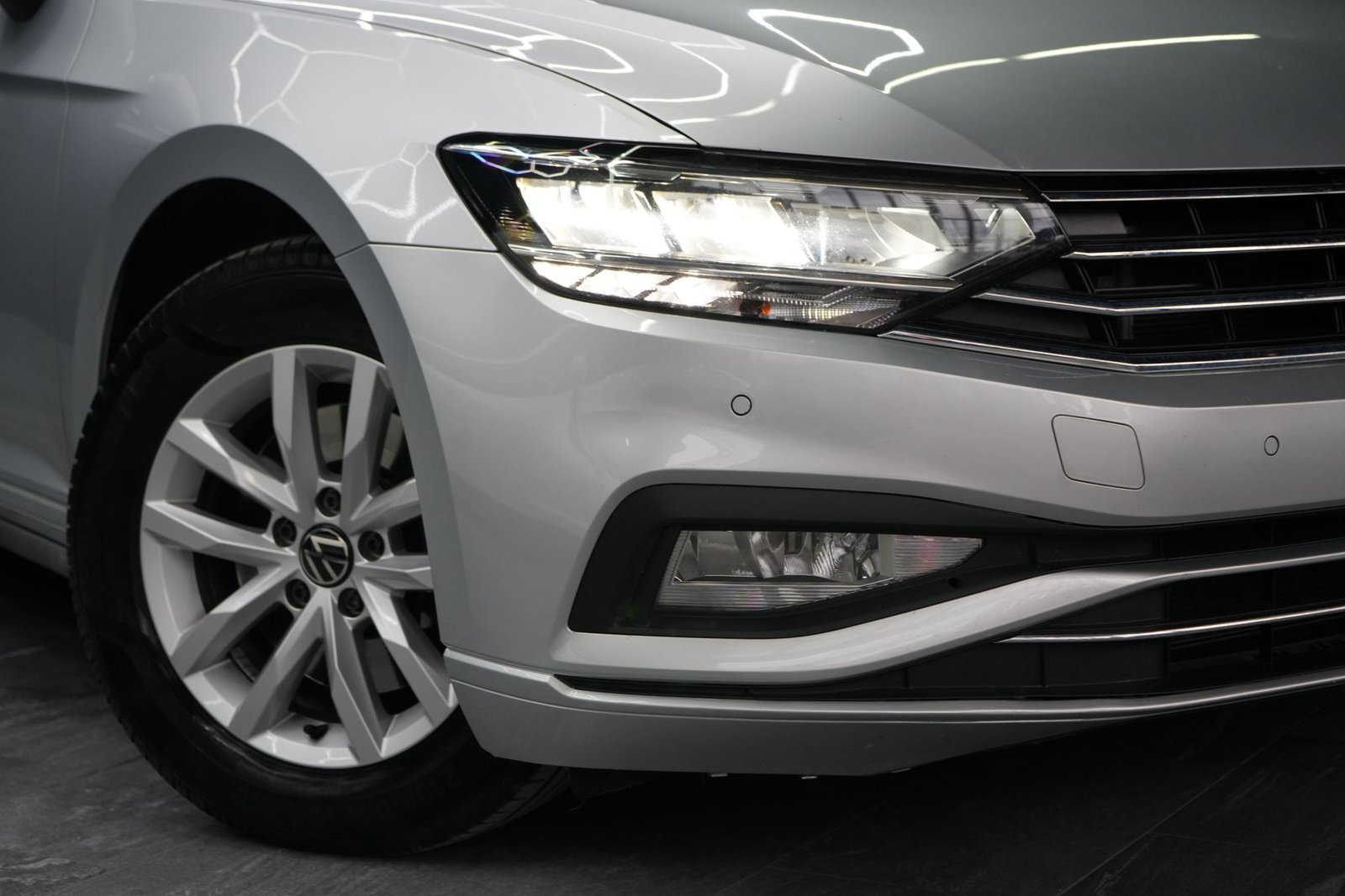 VW Passat 2.0 TDI BMT Business DSG, Diesel, Occasion / Gebraucht, Automatik - 2