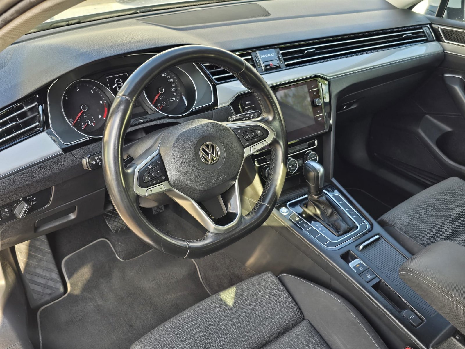 VW Passat 2.0 TDI BMT Business DSG, Diesel, Occasioni / Usate, Automatico - 5