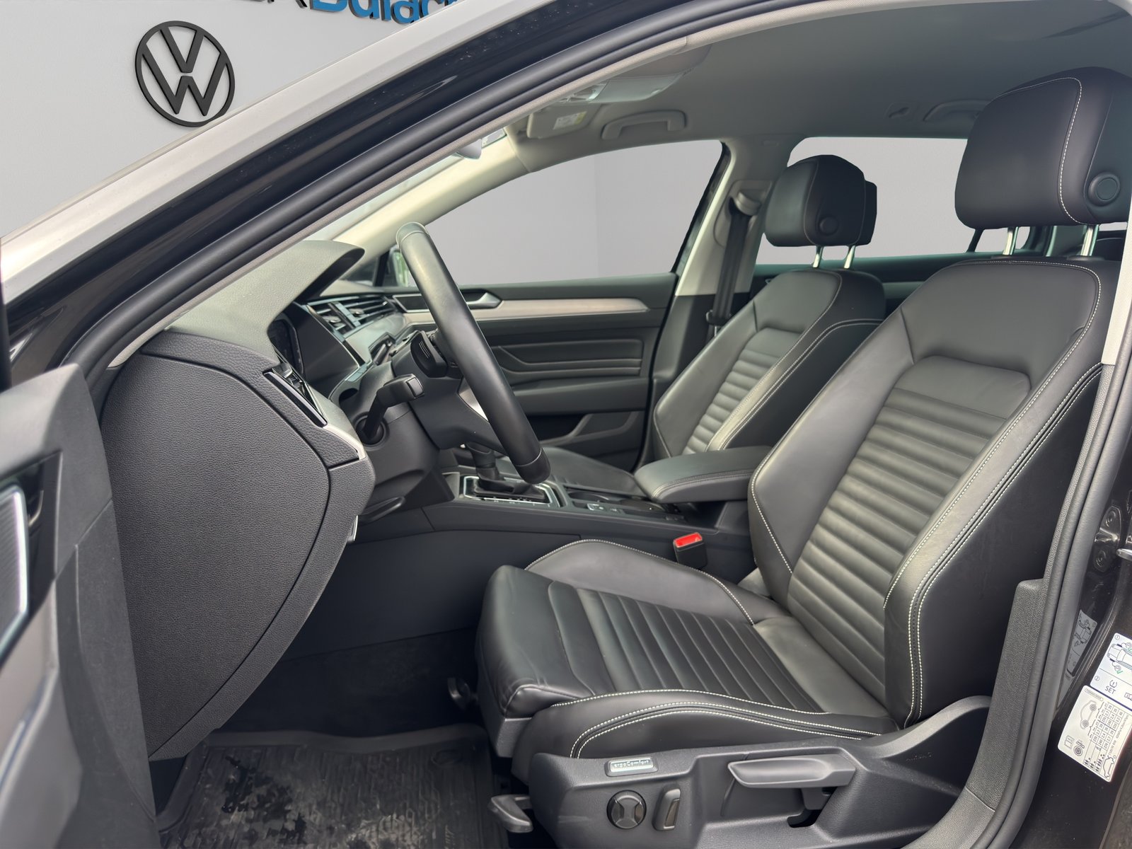VW Passat 2.0 TDI BMT Elegance 4Motion DSG, Diesel, Occasion / Gebraucht, Automatik - 7