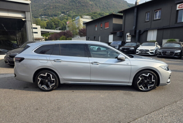 VW Passat 2.0 TDI R-Line 4M, Diesel, Occasioni / Usate, Automatico - 2