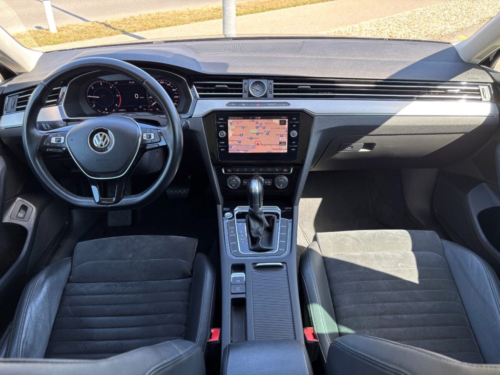 VW PASSAT Var. 2.0 TDI DSG 4Motion R-Line, Diesel, Occasion / Gebraucht, Automatik - 7