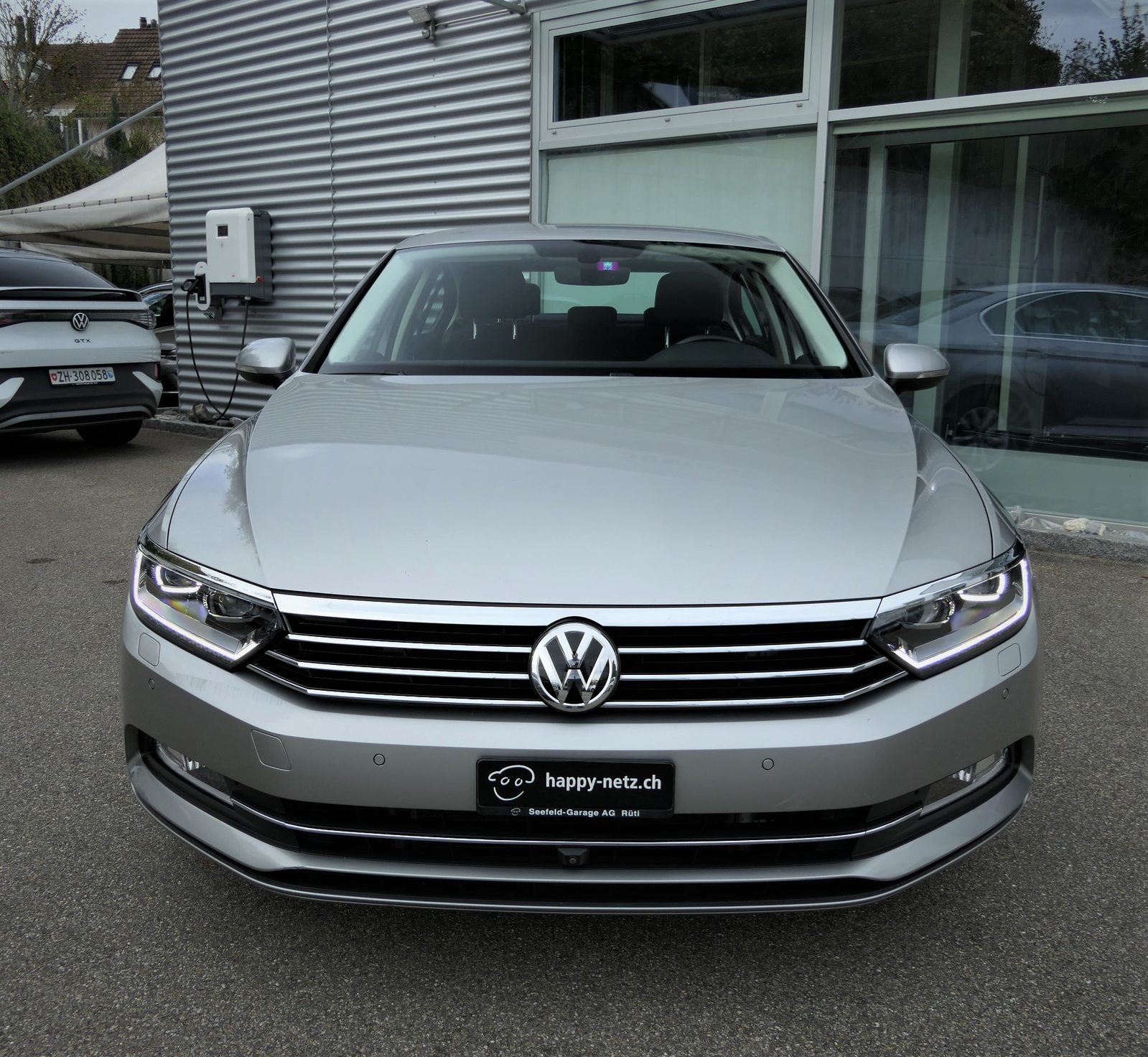VW NEW Passat Limousine Comfortline, Essence, Occasion / Utilisé, Automatique - 2