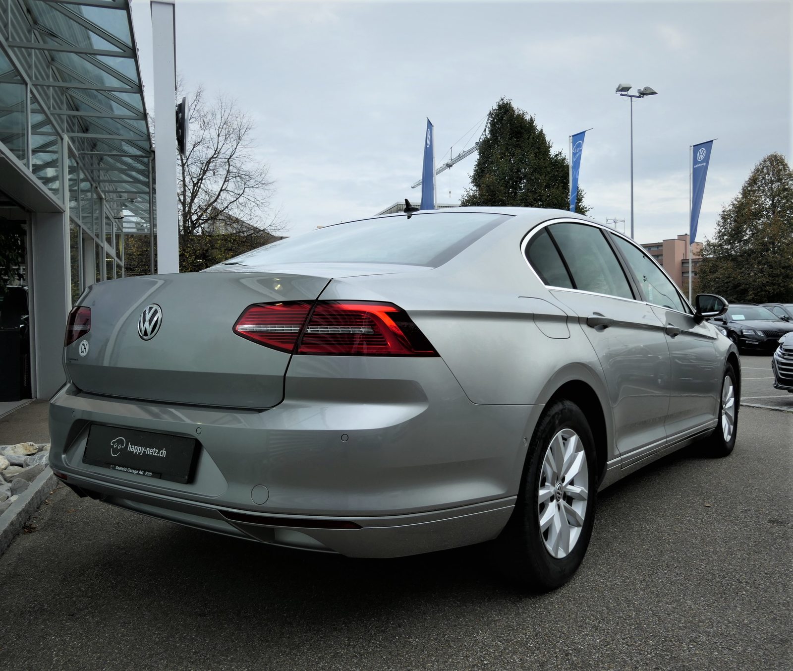 VW NEW Passat Limousine Comfortline, Essence, Occasion / Utilisé, Automatique - 4
