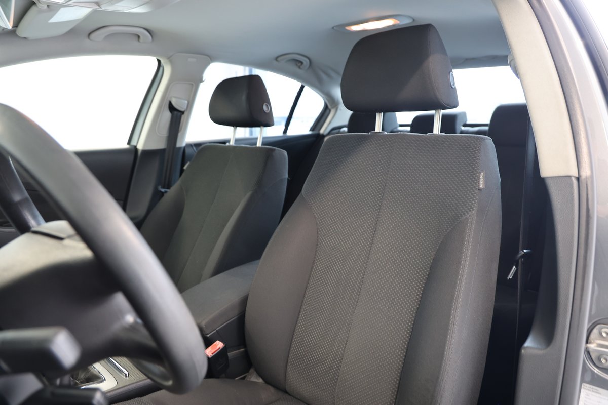 VW Passat 2.0 TDI Comfortline, Diesel, Occasion / Utilisé, Manuelle - 7