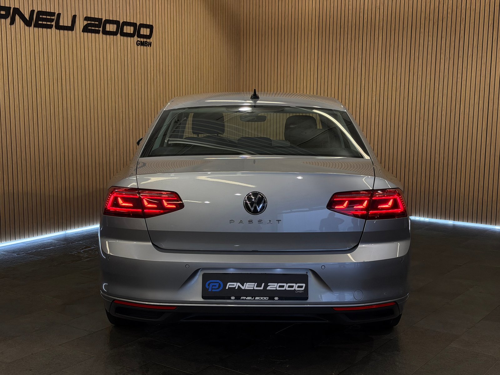 VW Passat 2.0 TDI Business DSG, Diesel, Second hand / Used, Automatic - 4