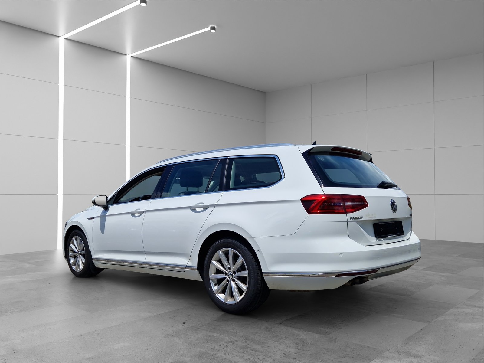 VW Passat 2.0 TDI BMT Highline DSG 4Motion, Diesel, Occasion / Gebraucht, Automatik - 6