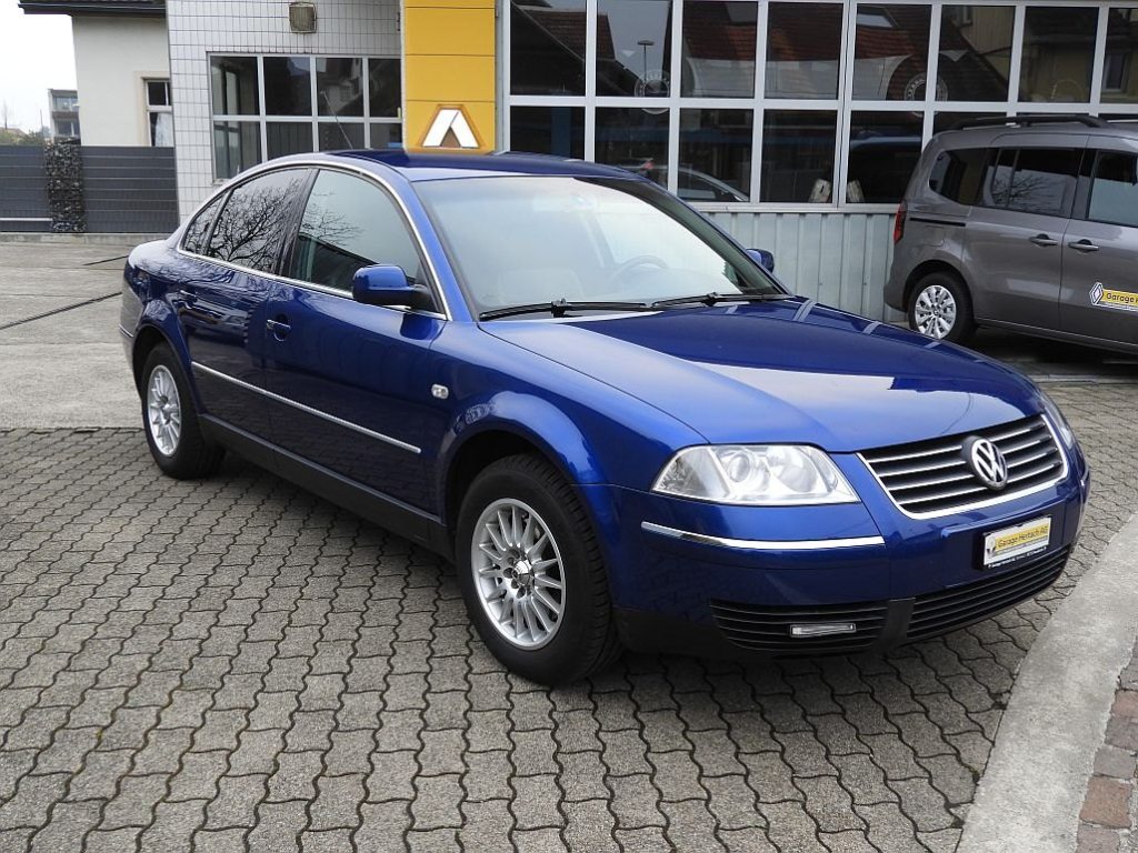 VW PASSAT 1.8 20V Turbo Highline, Petrol, Second hand / Used, Manual - 2