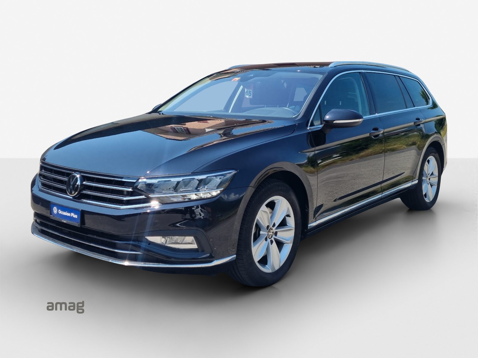VW Passat Variant Elegance