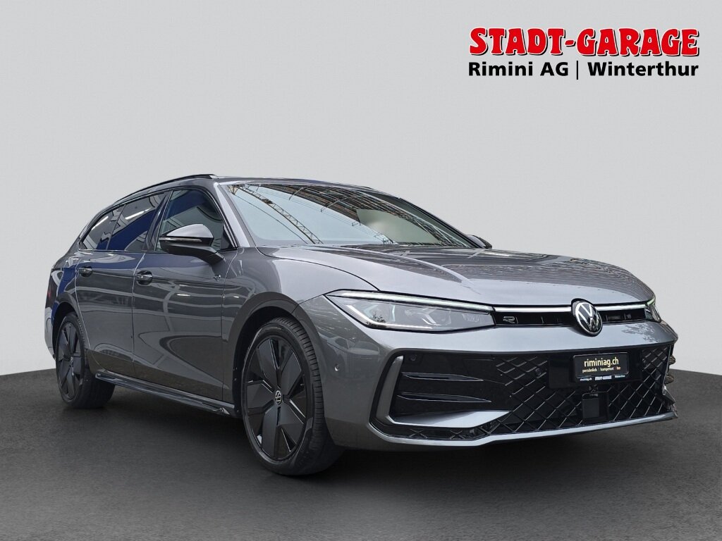 VW Passat Variant 2.0 TSI R-Line DSG 4motion