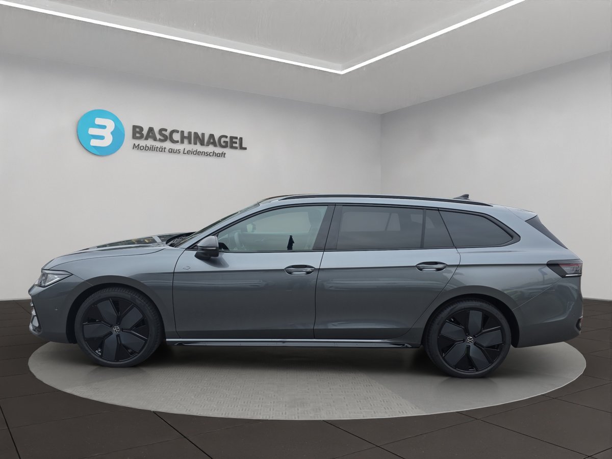 VW Passat Variant 2.0 TSI evo4 R-Line 4 Motion DSG, Hybride Leggero Benzina/Elettrica, Auto nuove, Automatico - 2