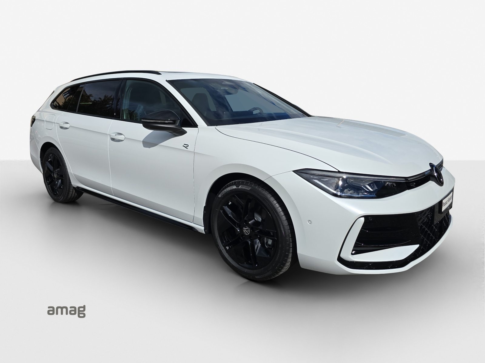 VW Passat Variant R-Line, Benzin, Neuwagen, Automatik - 6