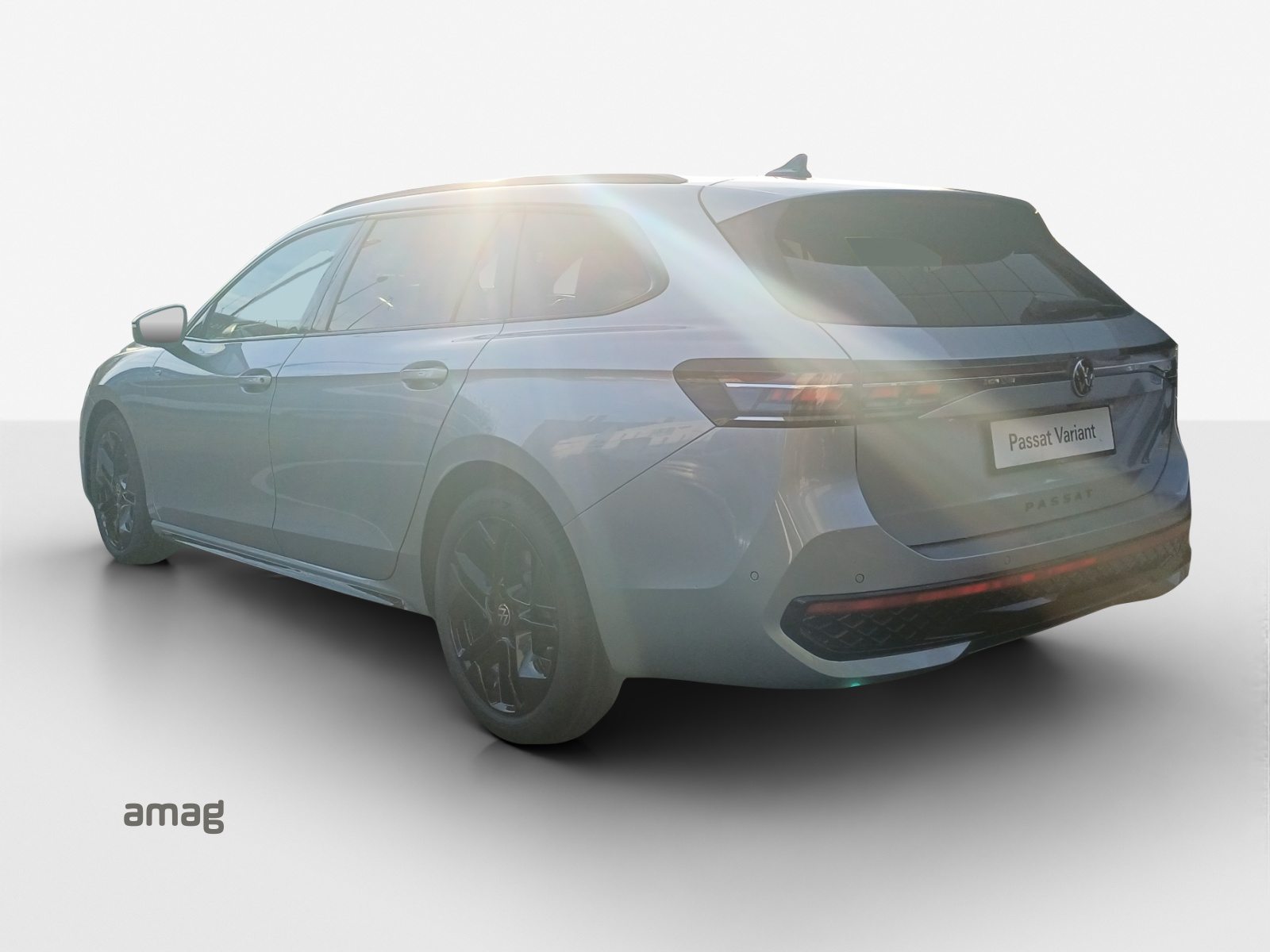 VW Passat Variant R-Line, Petrol, New car, Automatic - 3