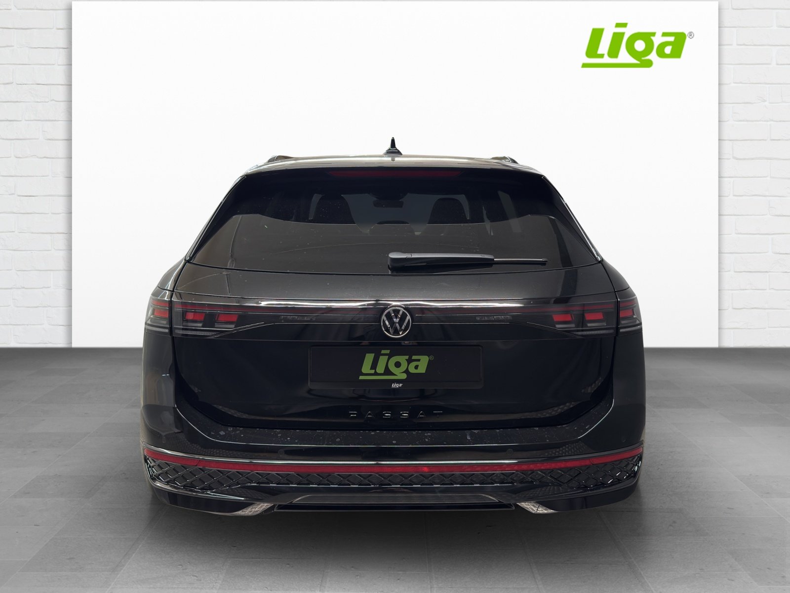 VW Passat Variant 2.0 TSI R-Line DSG 4motion, Benzin, Neuwagen, Automatik - 5