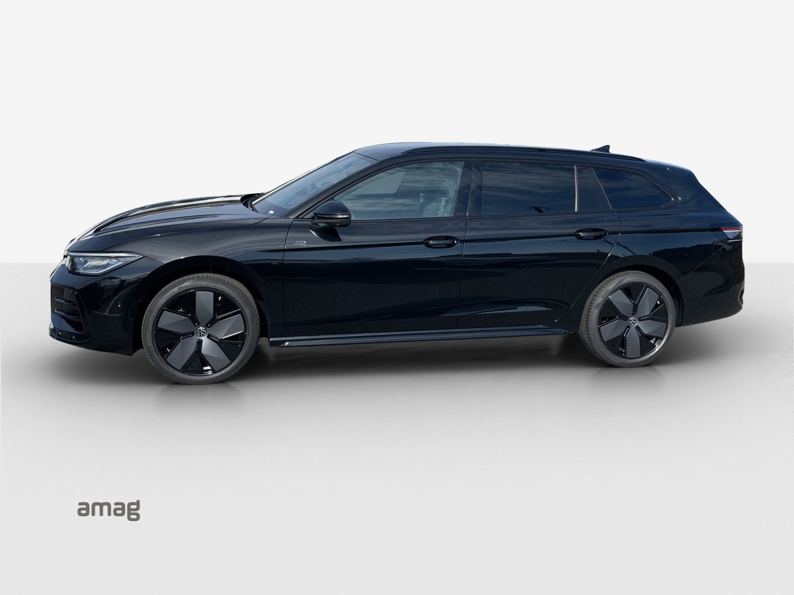 VW Passat Variant R-Line, Diesel, Voiture nouvelle, Automatique - 2