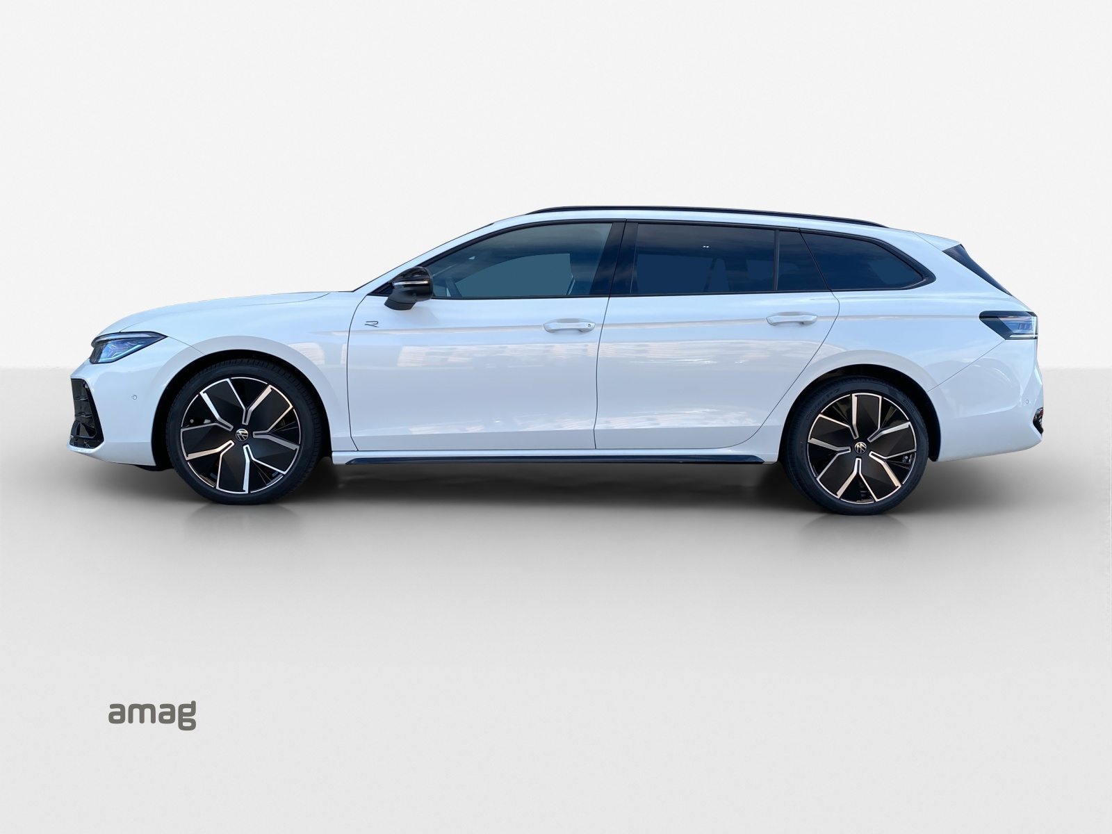 VW Passat Variant R-Line, Diesel, Neuwagen, Automatik - 2