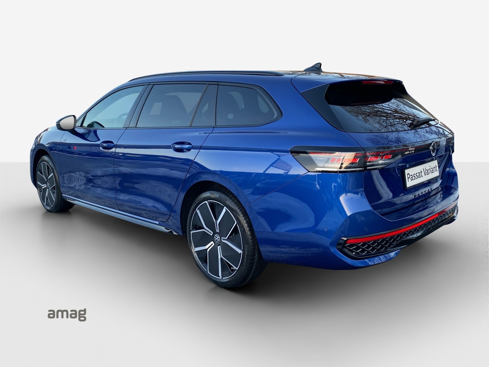 VW Passat Variant R-Line, Essence, Voiture nouvelle, Automatique - 3