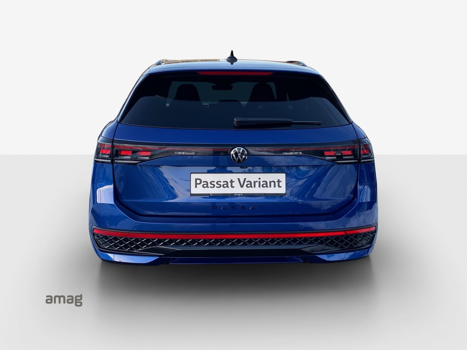 VW Passat Variant R-Line, Essence, Voiture nouvelle, Automatique - 4