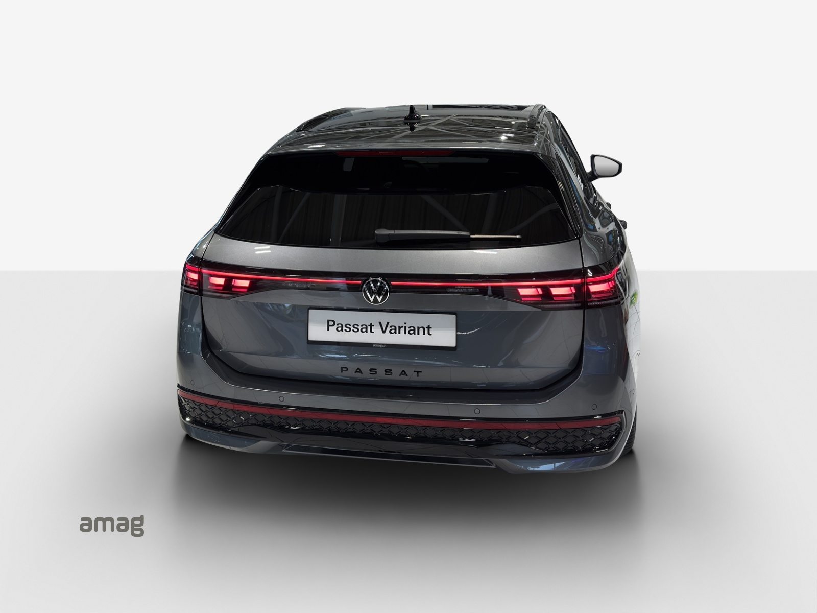 VW Passat Variant NF R-Line, Diesel, New car, Automatic - 4
