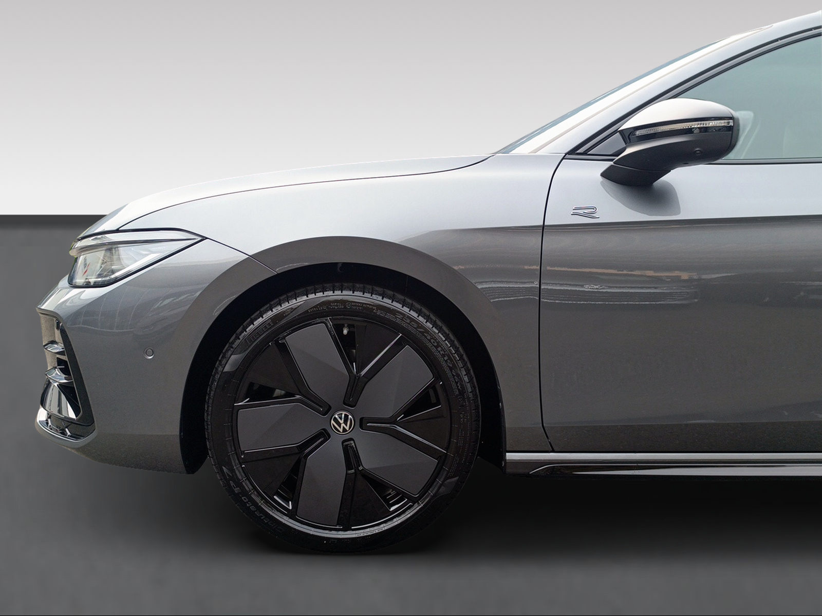 VW Passat Variant R-Line, Benzina, Auto nuove, Automatico - 4