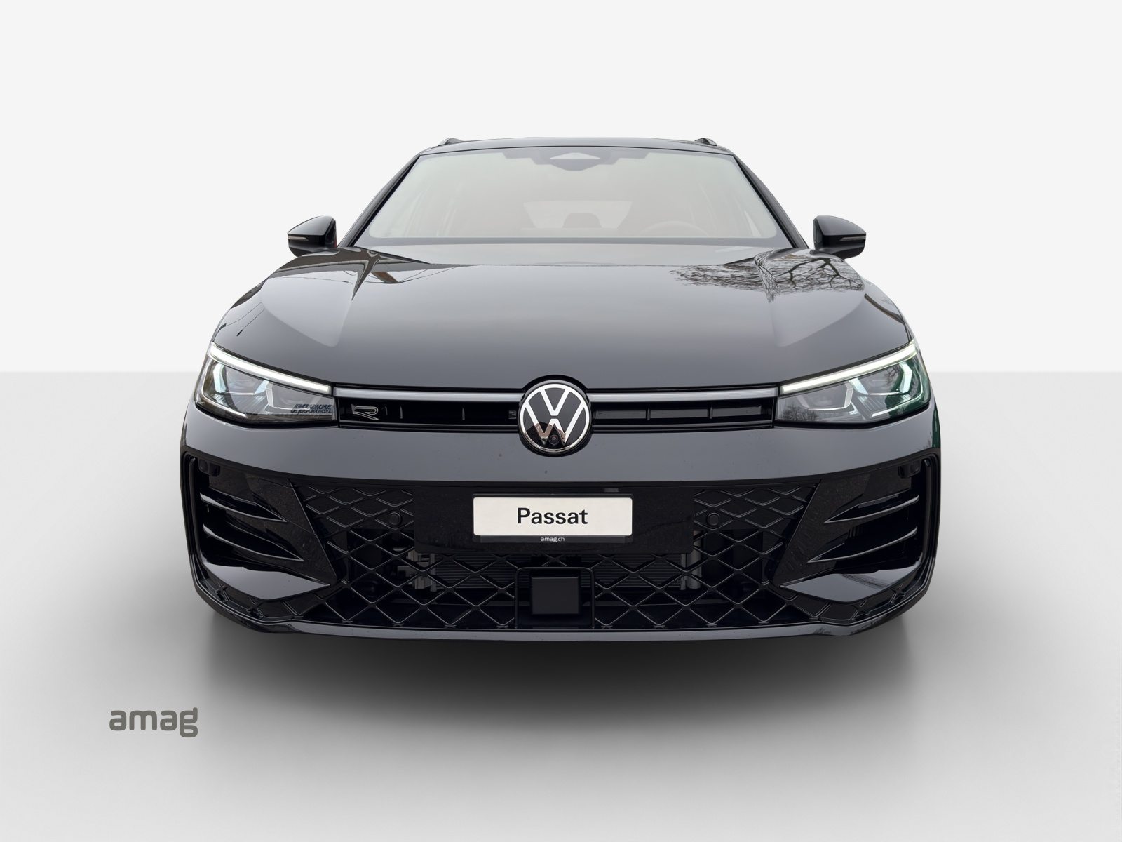 VW Passat Variant R-Line, Benzin, Neuwagen, Automatik - 7