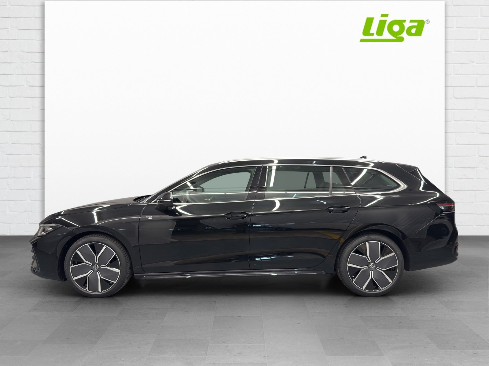 VW Passat Variant 2.0 TDI R-Line DSG