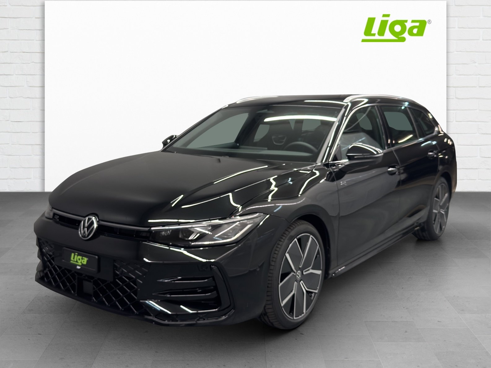 VW Passat Variant 2.0 TDI R-Line DSG, Diesel, Neuwagen, Automatik - 2