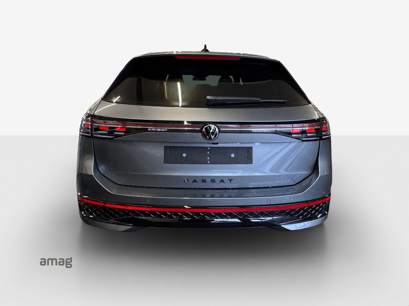 VW Passat Variant R-Line, Essence, Voiture nouvelle, Automatique - 4