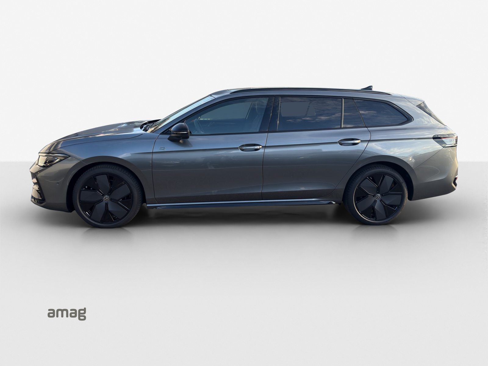 VW Passat Variant R-Line, Diesel, Neuwagen, Automatik - 2