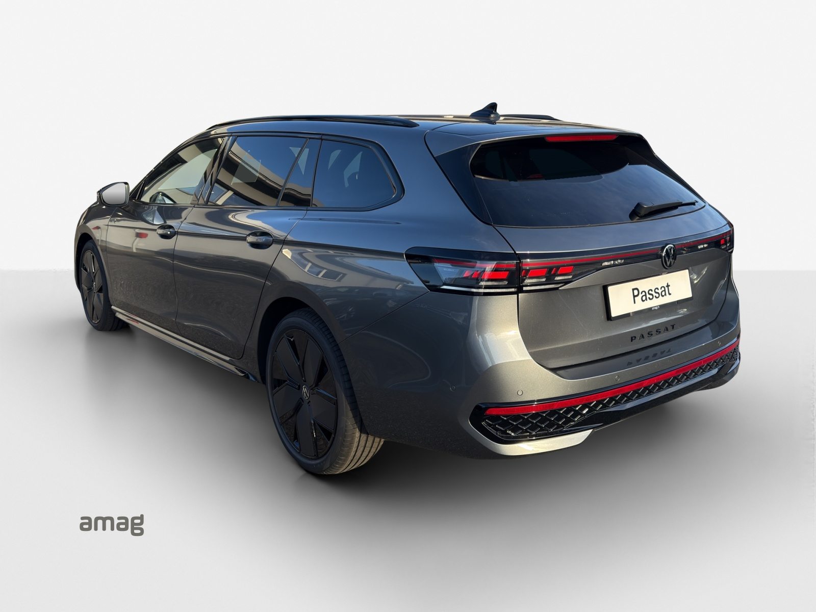 VW Passat Variant R-Line, Diesel, Neuwagen, Automatik - 3