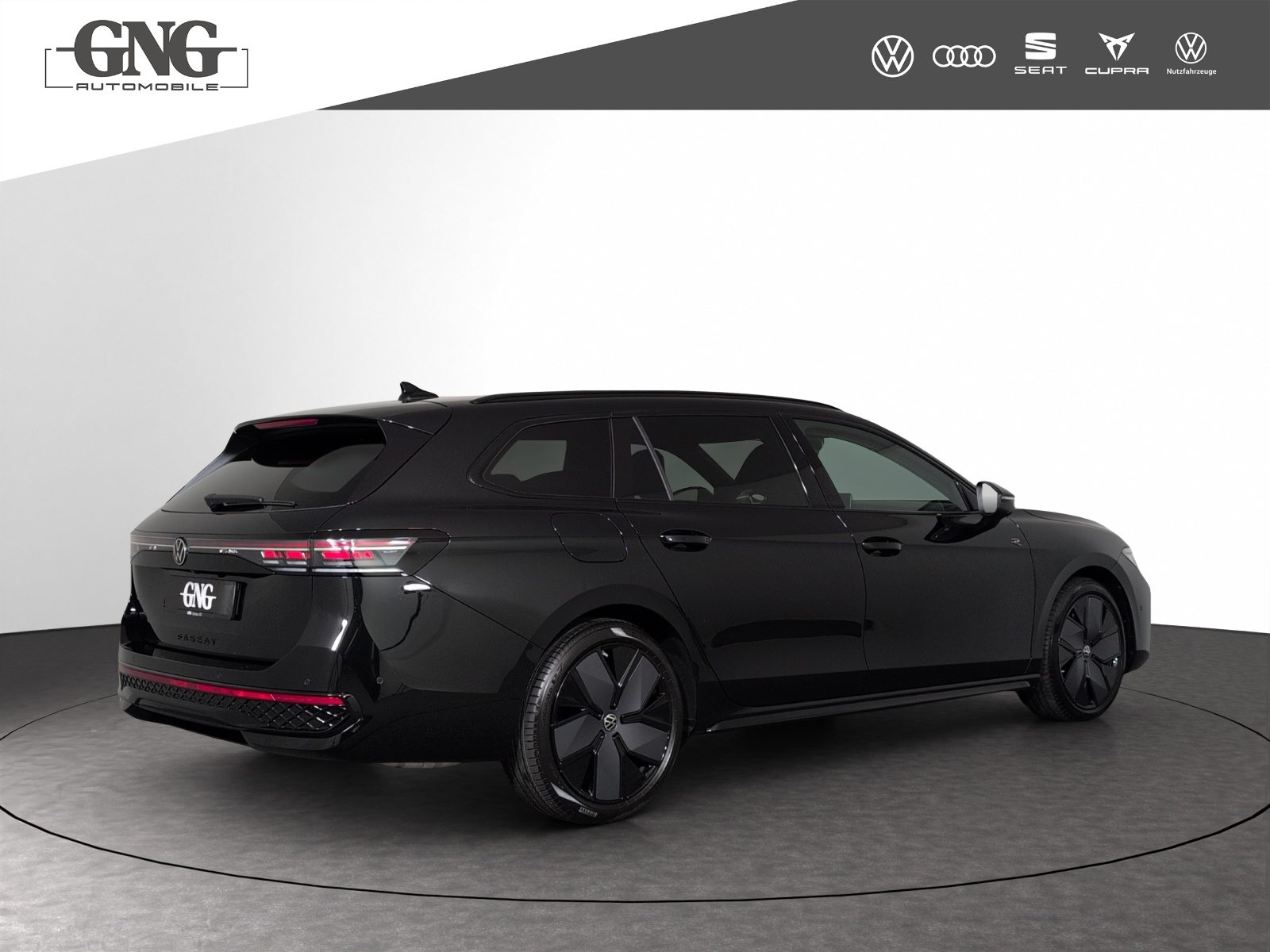 VW Passat Variant R-Line, Benzina, Auto nuove, Automatico - 3