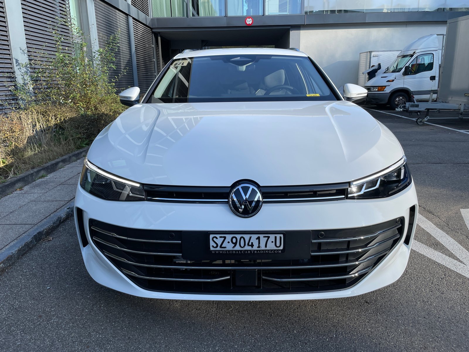 VW Passat Variant 2.0 TDI evo Business 4 Motion DSG, Diesel, New car, Automatic - 2