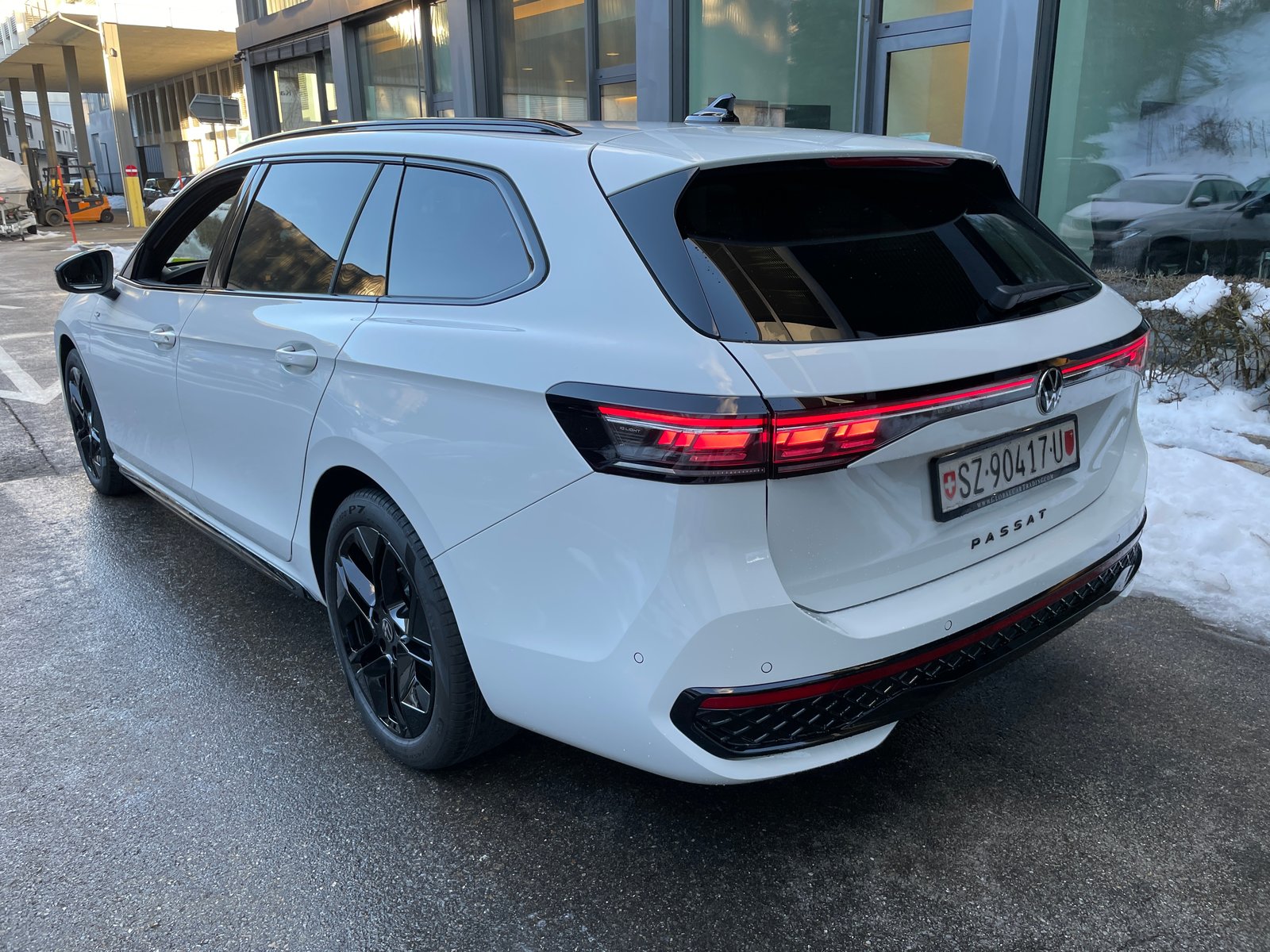 VW Passat Variant 2.0 TDI evo R-Line 4 Motion DSG, Diesel, Auto nuove, Automatico - 3