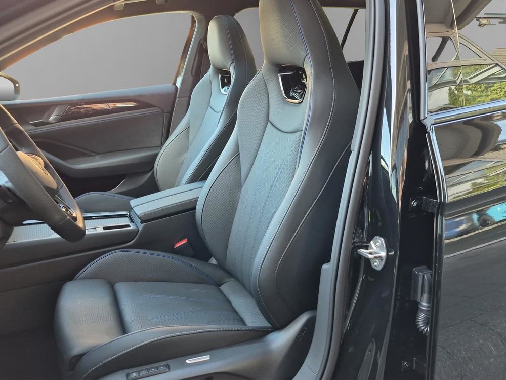 VW Passat Variant R-Line, Diesel, Neuwagen, Automatik - 6