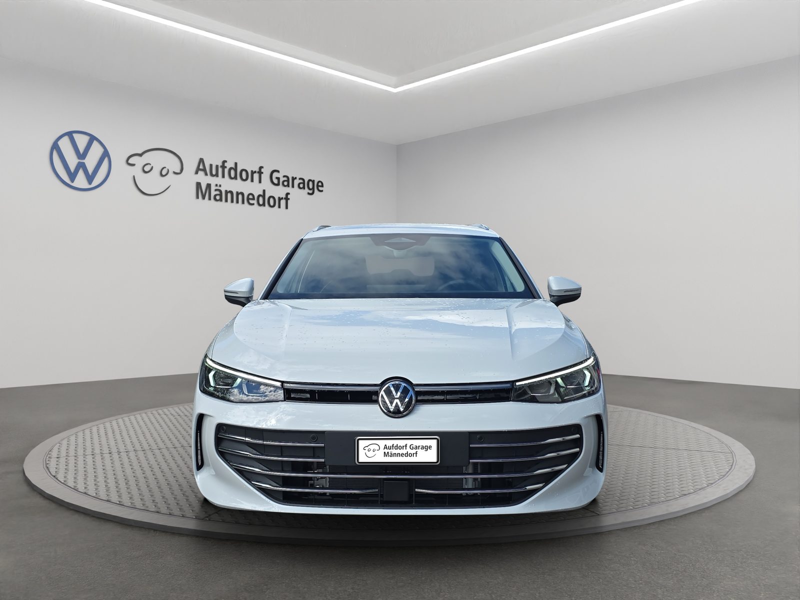 VW Passat Variant Business, Diesel, Auto nuove, Automatico - 2