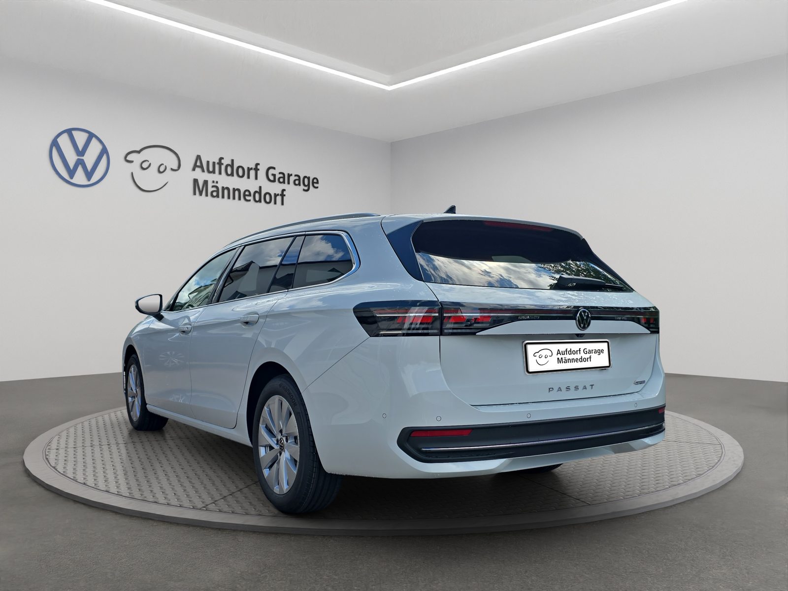 VW Passat Variant Business, Diesel, Auto nuove, Automatico - 4