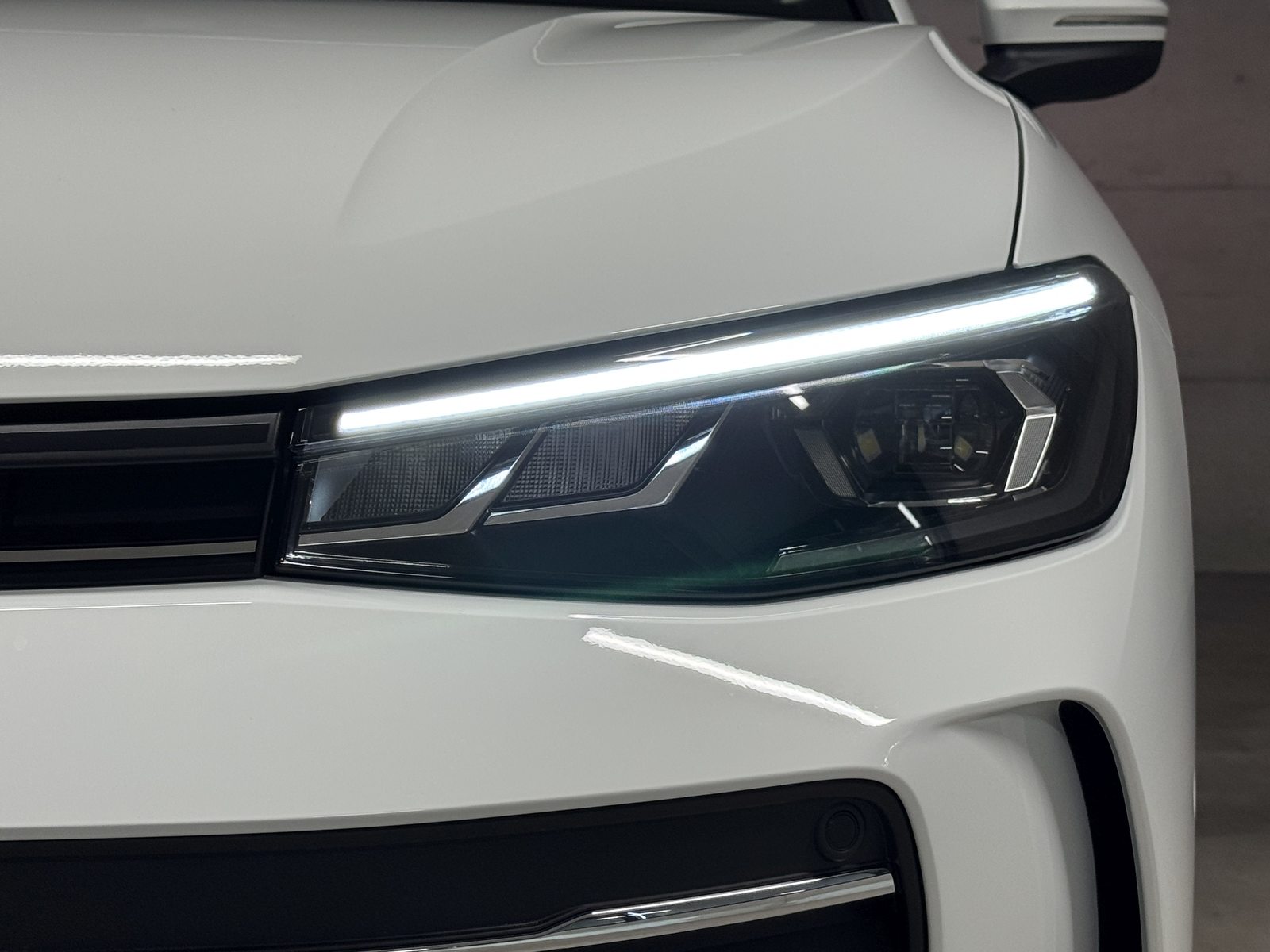 VW Passat Variant Business, Diesel, Neuwagen, Automatik - 5