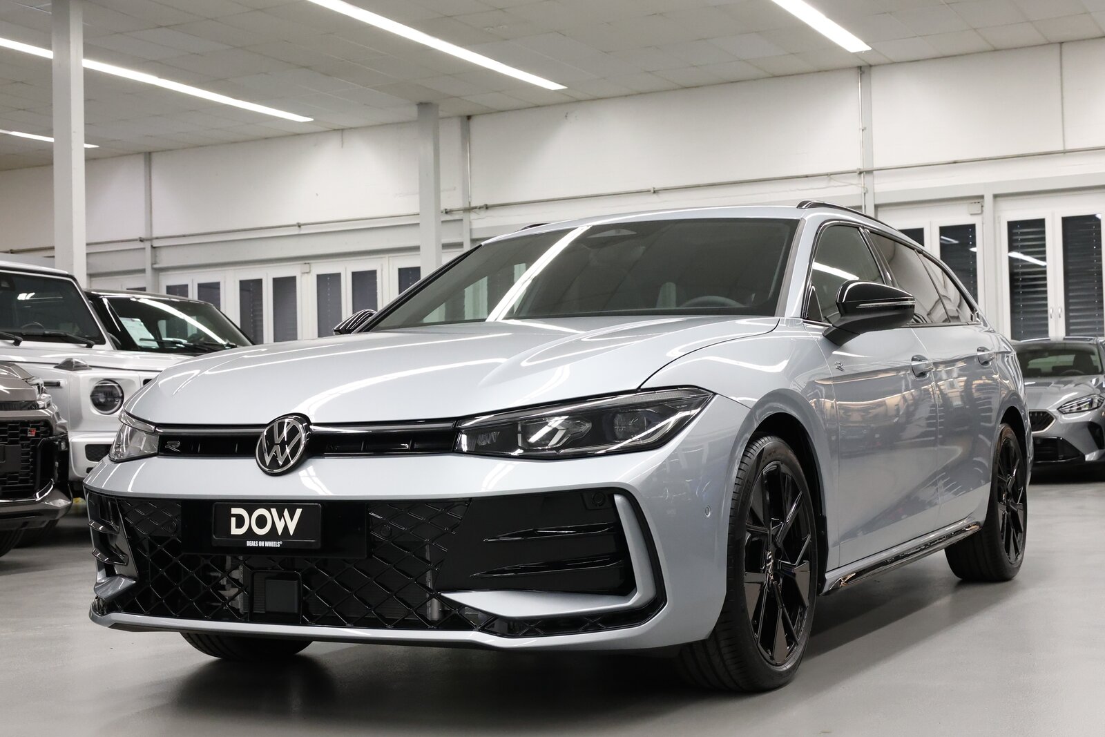 VW Passat Variant 2.0 TDI R-Line DSG 4motion, Diesel, Voiture nouvelle, Automatique - 4