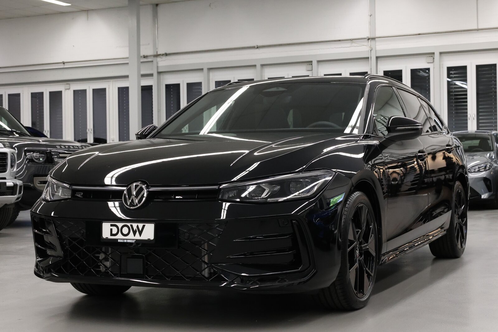 VW Passat Variant 2.0 TDI R-Line DSG 4motion, Diesel, Neuwagen, Automatik - 6