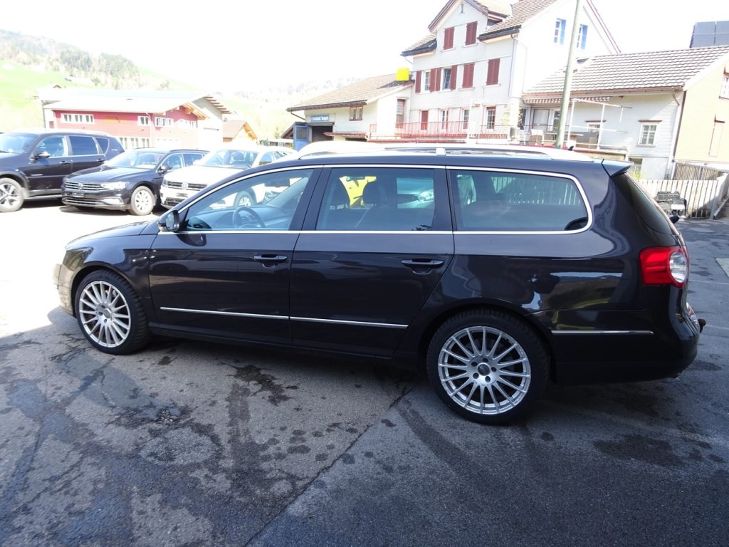 VW PASSAT VARIANT 3.2 FSI Highline DSG 4mot., Benzin, Occasion / Gebraucht, Automatik - 5