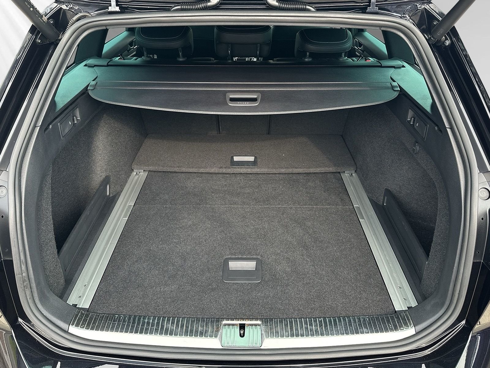 VW Passat Variant 2.0 TSI R-Line 4Motion DSG, Essence, Occasion / Utilisé, Automatique - 6