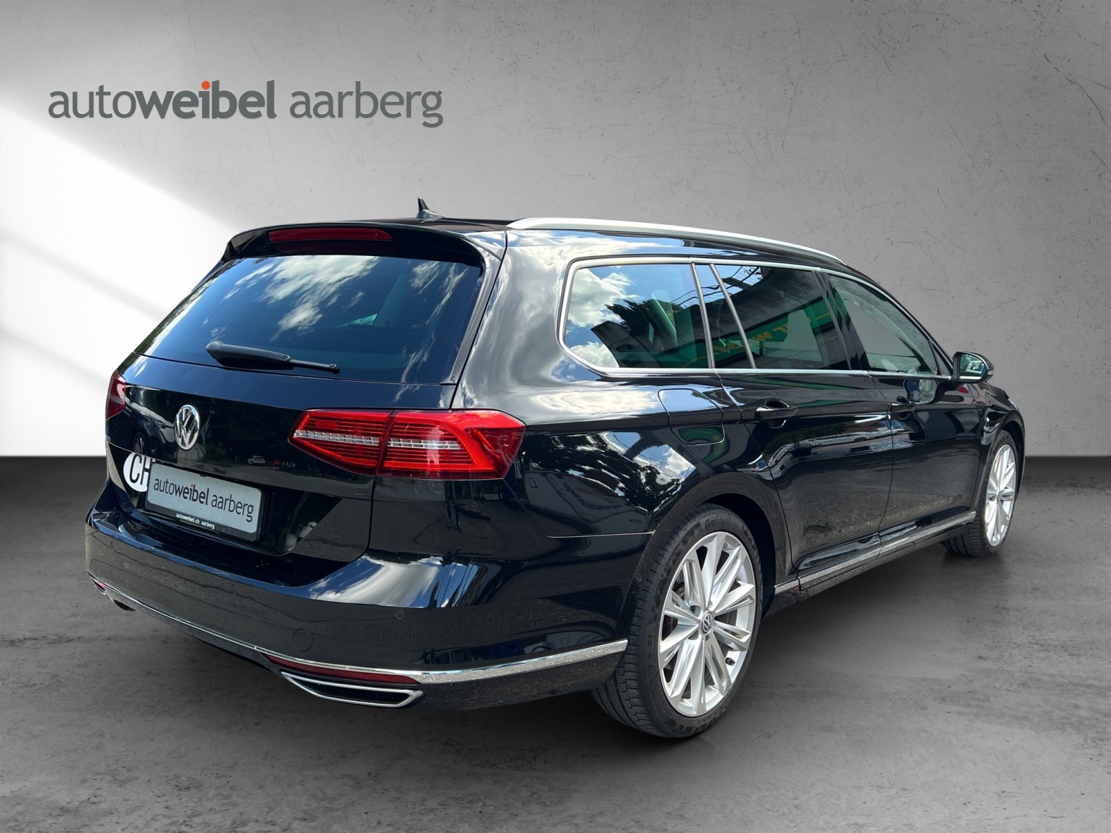 VW NEW Passat Variant Highline, Diesel, Occasion / Utilisé, Automatique - 2