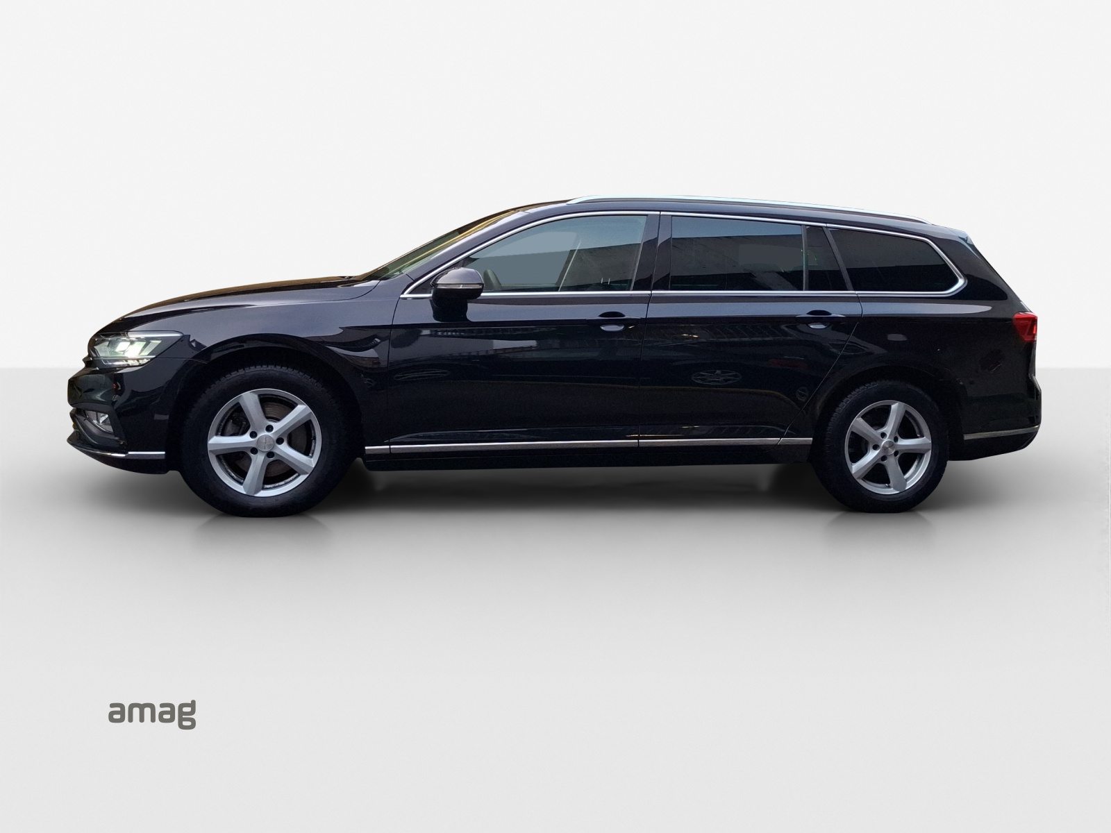 VW Passat Variant Elegance, Diesel, Second hand / Used, Automatic - 2