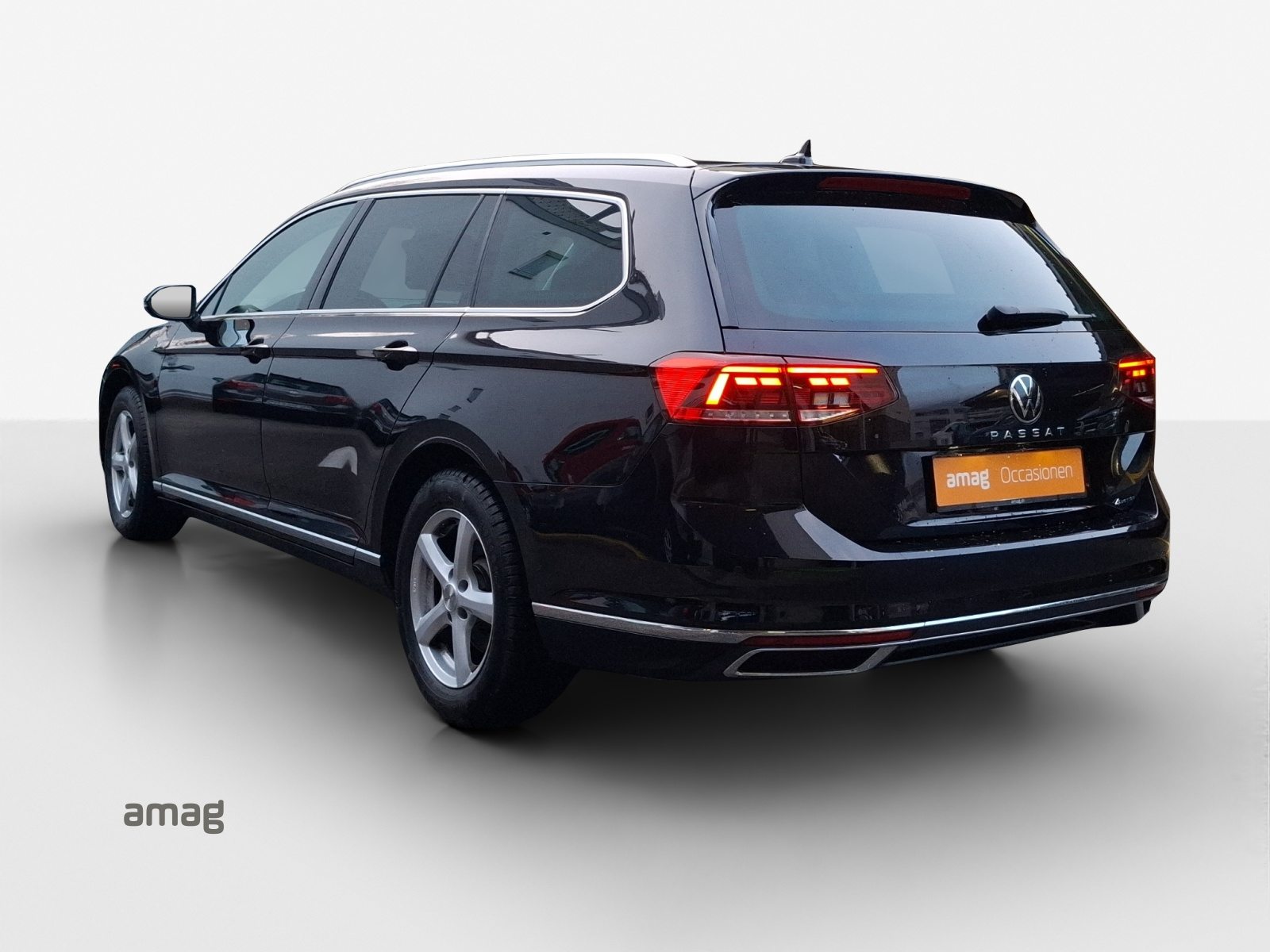 VW Passat Variant Elegance, Diesel, Second hand / Used, Automatic - 3