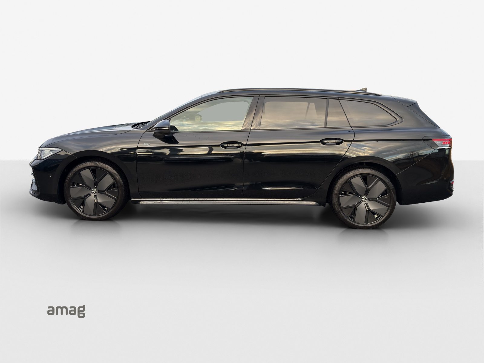 VW Passat Variant R-Line, Diesel, Occasion / Utilisé, Automatique - 2