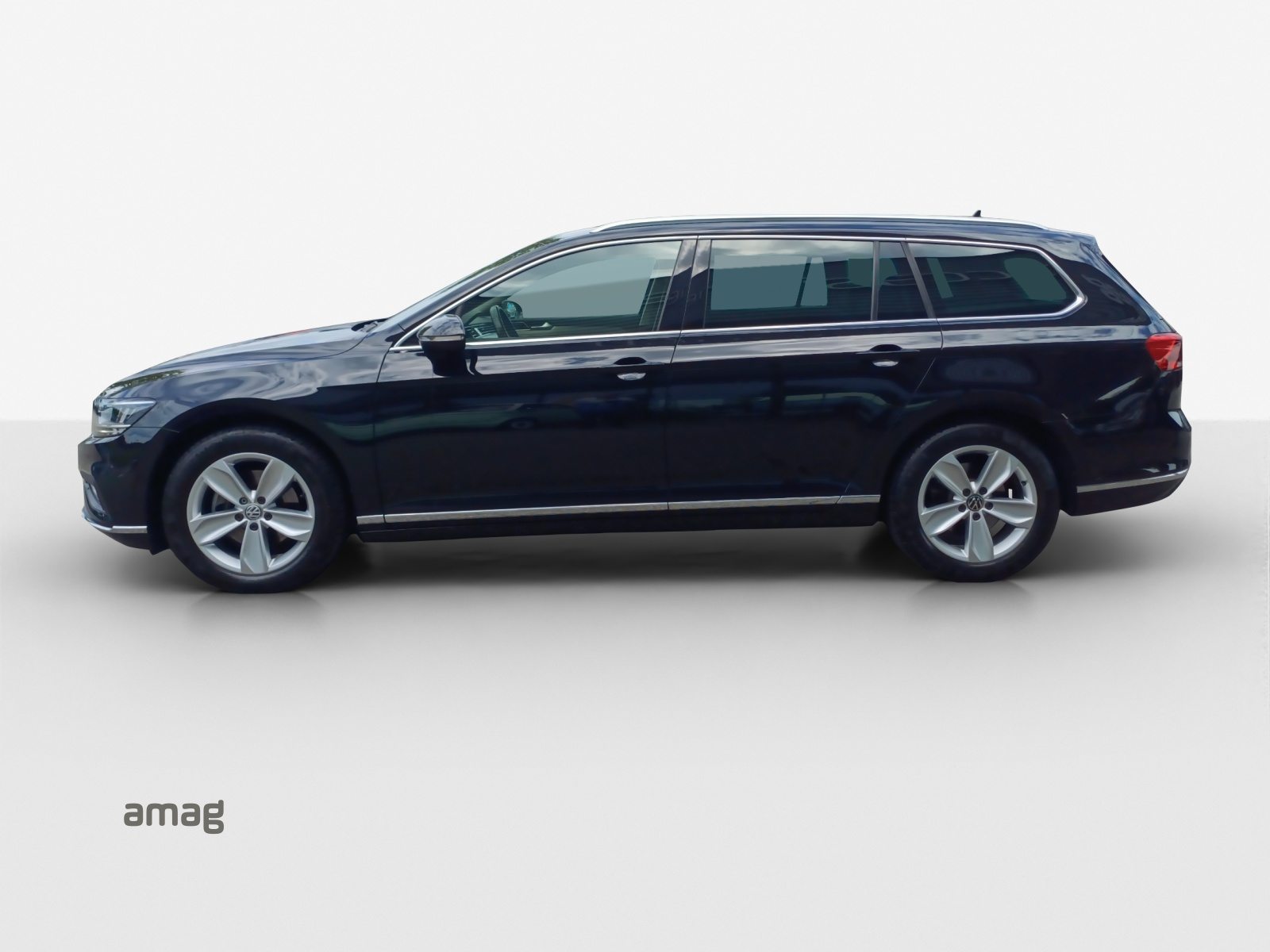 VW Passat Variant Elegance, Diesel, Second hand / Used, Automatic - 2