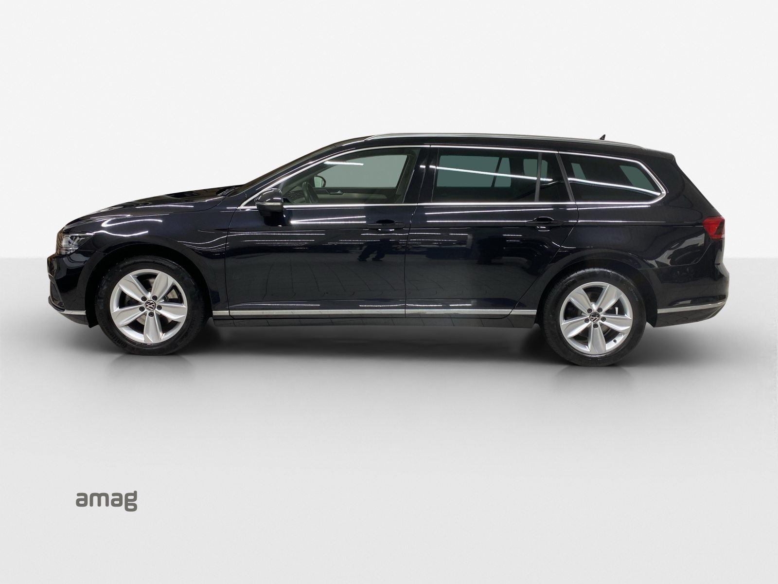 VW Passat Variant Elegance, Diesel, Occasion / Gebraucht, Automatik - 2