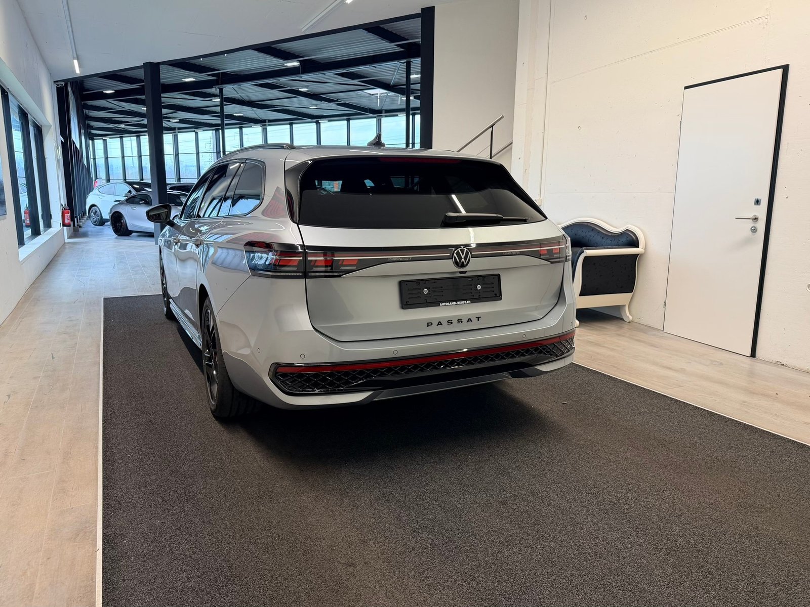 VW Passat Variant 2.0 TDI evo R-Line 4 Motion DSG, Diesel, Occasion / Gebraucht, Automatik - 7