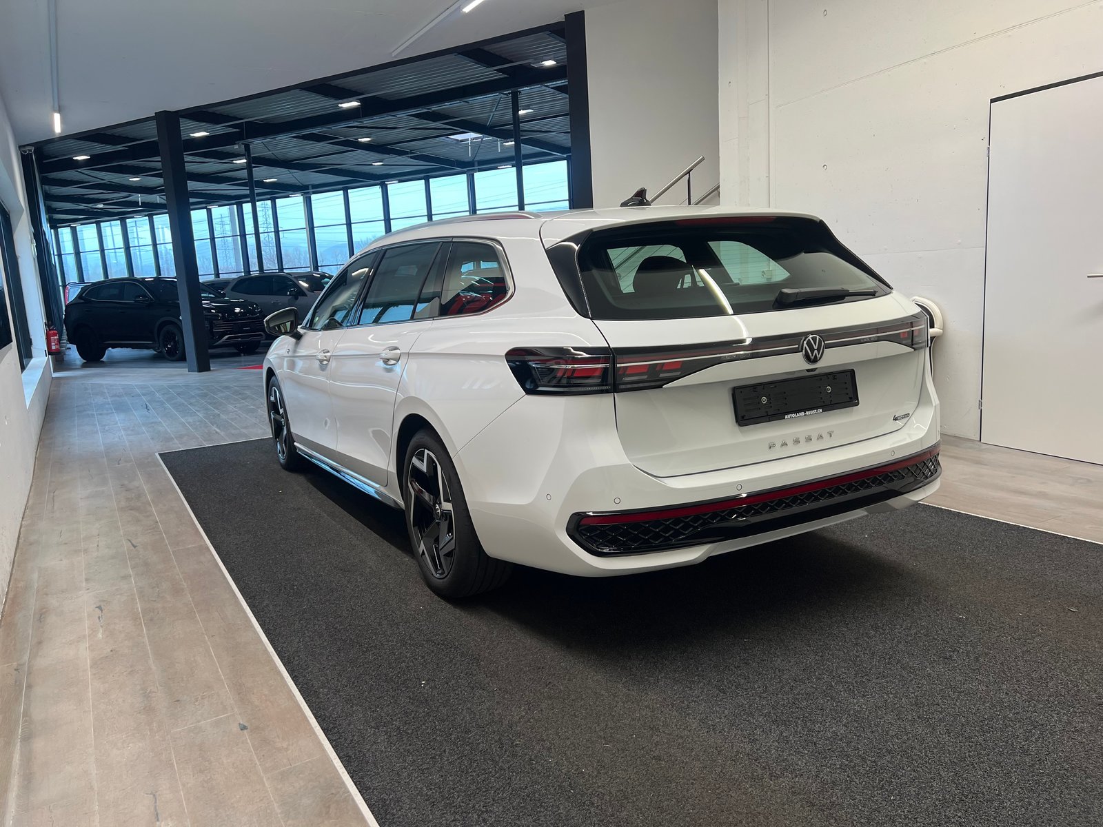 VW Passat Variant 2.0 TDI evo R-Line 4 Motion DSG, Diesel, Occasioni / Usate, Automatico - 6